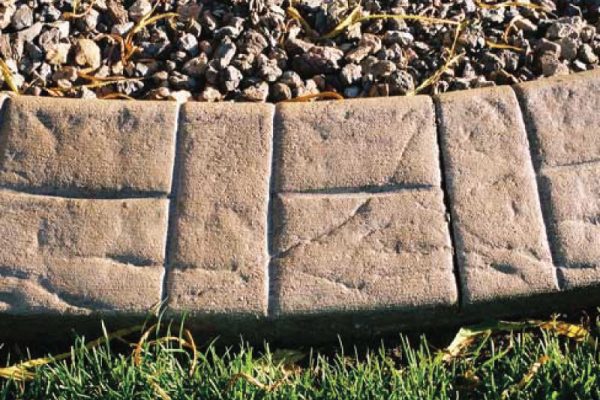 hardscape-decorative-concrete-edging
