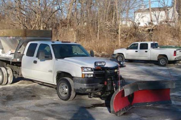 parking-lot-snow-removal parking-lot-snow-removal